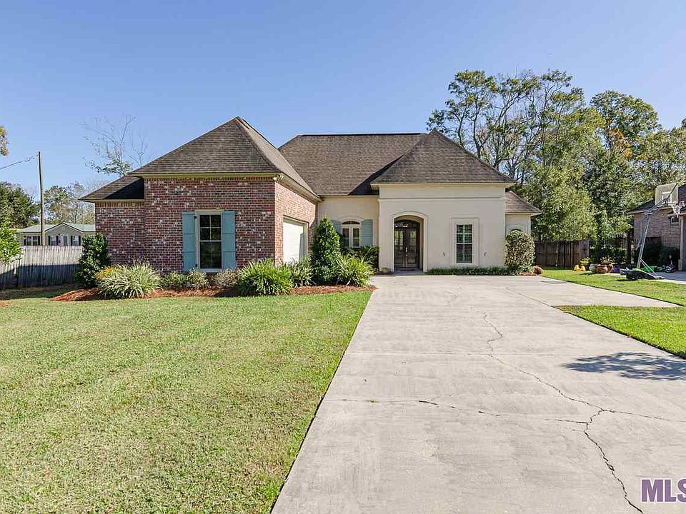 1st image of 12150 Coueron Dr