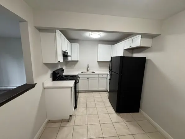 4310 West Park Lane Drive, 4310 W Park Lane Dr #1C, Alsip, IL 60803