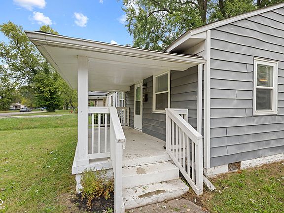 3rd image of 3447 N Butler Ave