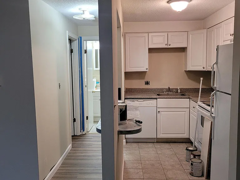 180 Main St #1 — Photo 3