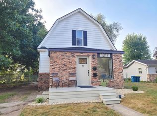 1217 E 4th St, Mishawaka, IN 46544