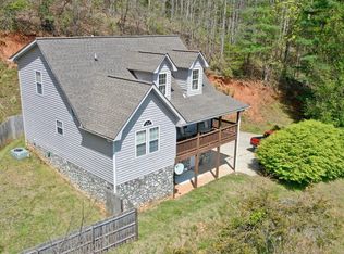 261 Meadow View Dr, Sylva, NC 28779