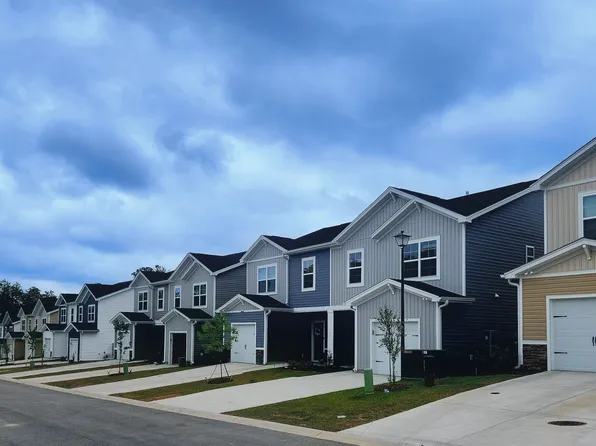 314 S Lake Ct, Lexington, SC 29073