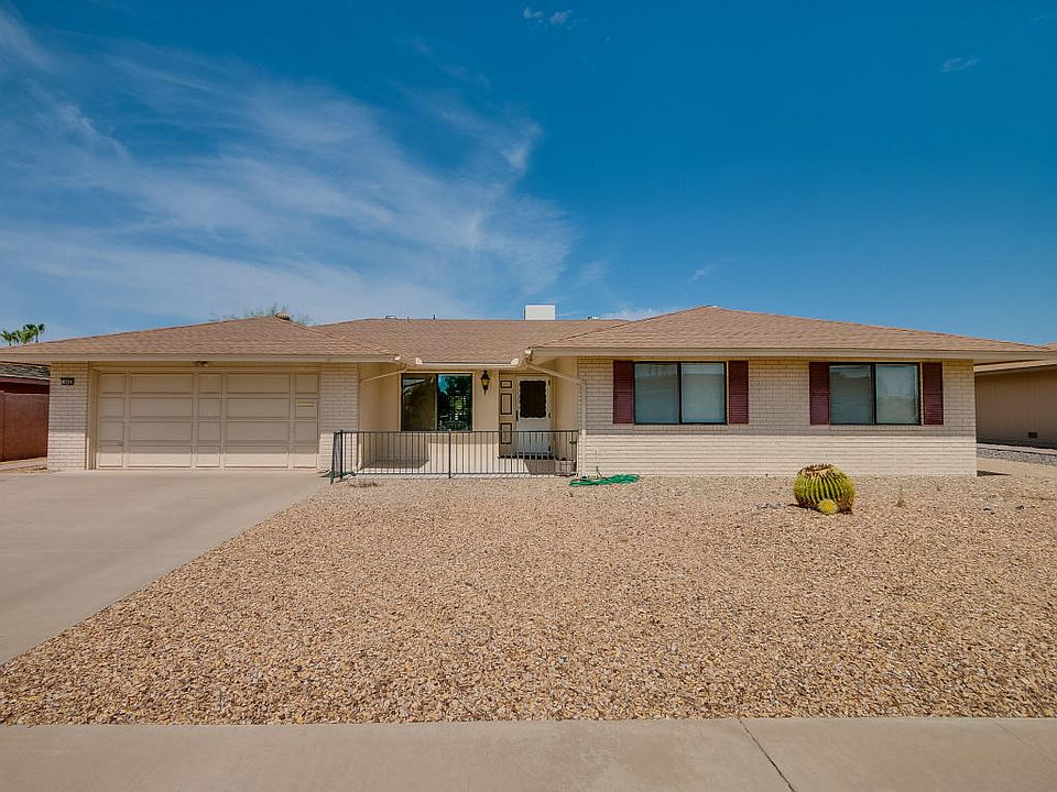 1st image of 9605 W Cedar Hill Cir