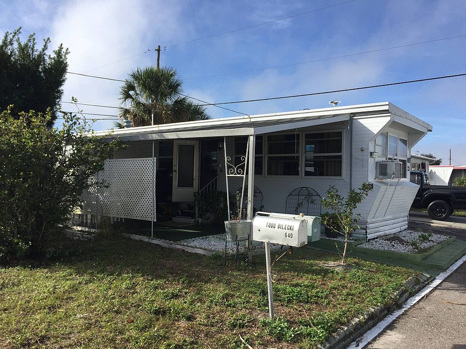 1st image of 4125 Park St N Lot 640