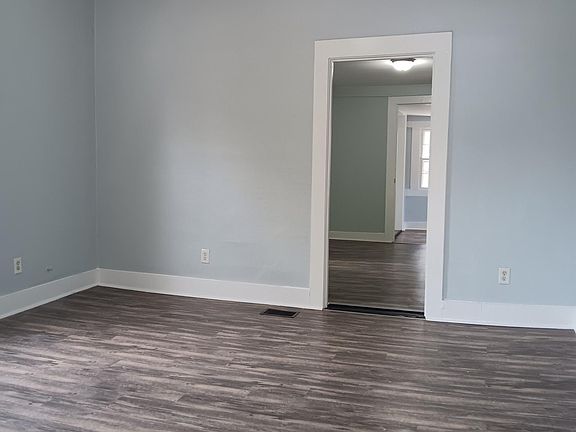 5th image of 1810 Jefferson Ave