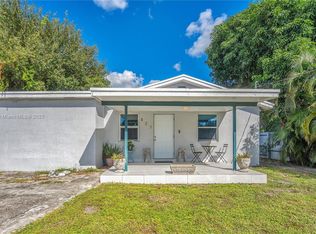 Pinewood Pk Extension, Miami, FL 33168