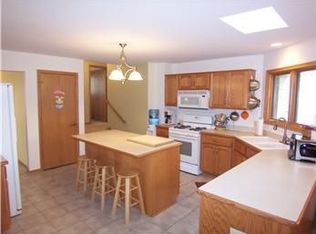 21204 Brittany Dr, Frankfort, IL 60423