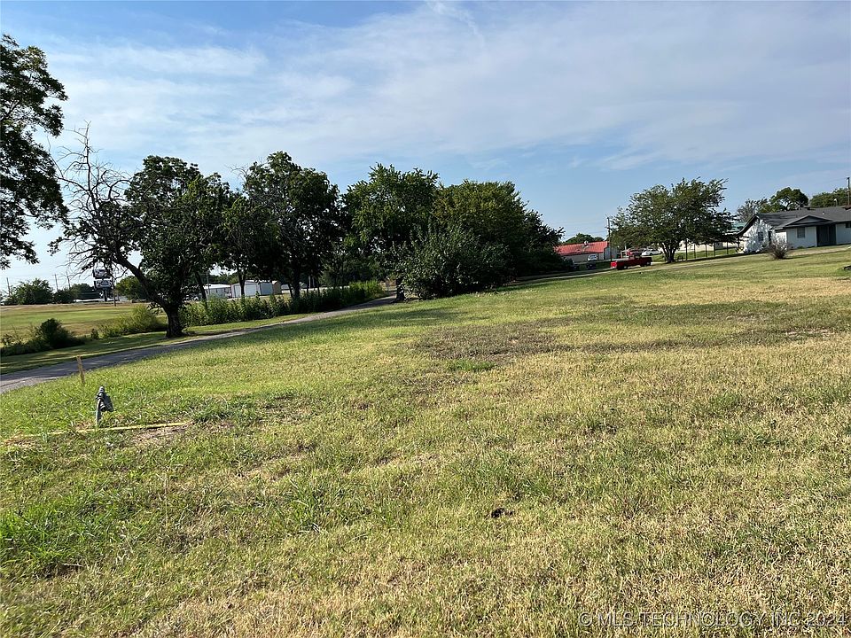 1st image of Choctaw St