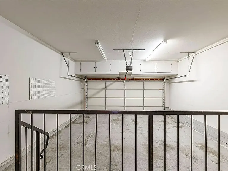 1403 W Santa Cruz St — Photo 24