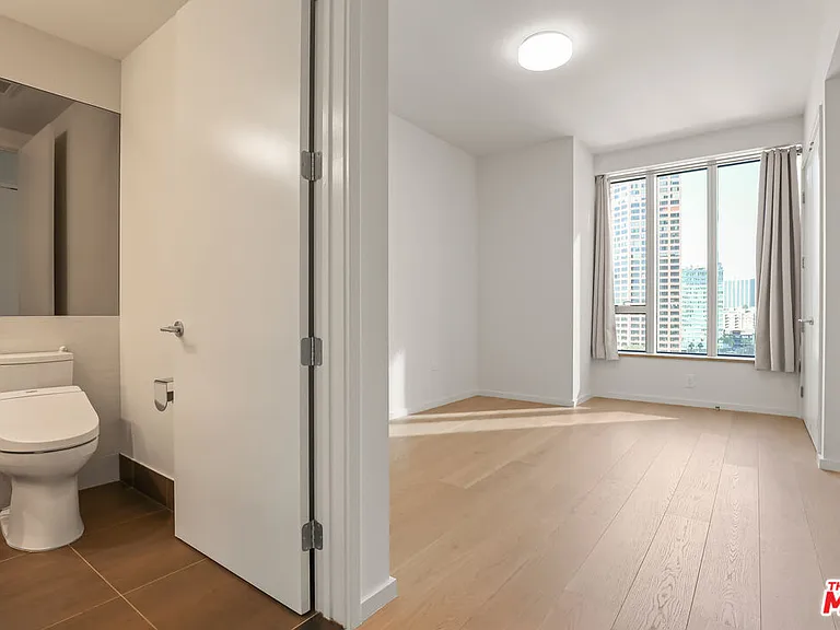 889 Francisco St #2011 — Photo 13