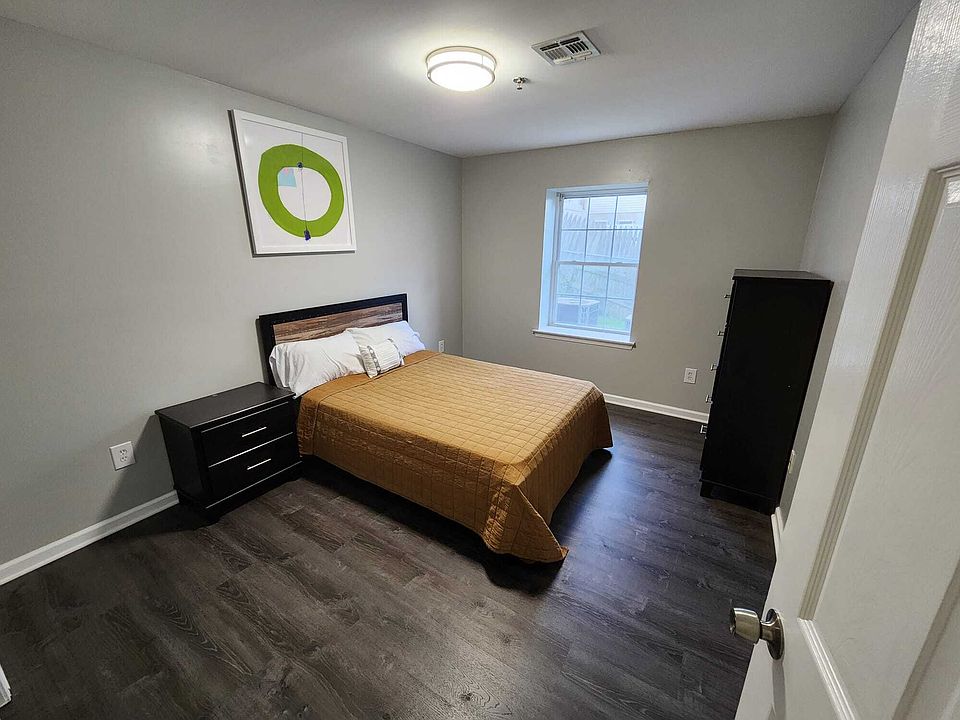 1st image of 161-163 Sussex Ave #11081354