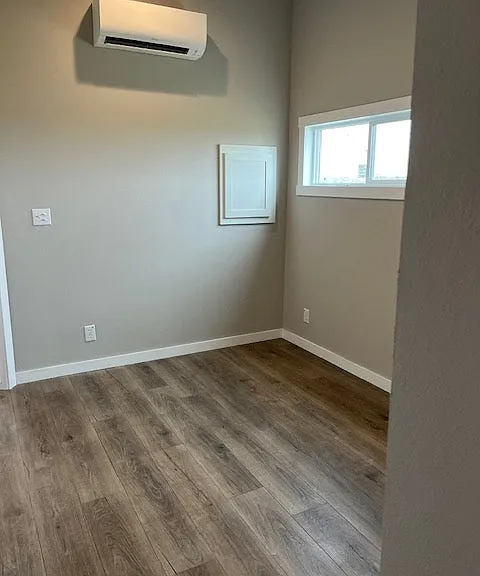 404 Euel Moore Dr #18 — Photo 8