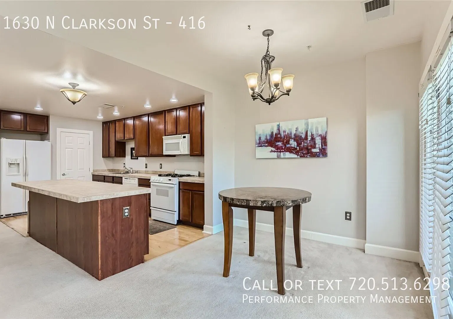 Spacious 2-Bedroom Condo with Downtown Views, Gourmet Kitchen & Gas Fireplace — Photo 4