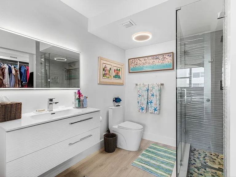 1236 Hillsboro Mile Bch #406 — Photo 44