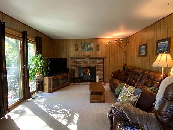5th image of 109 Karen Ct
