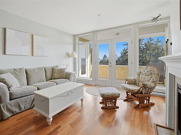 2nd image of 770 Vesuvius Bay Rd #11
