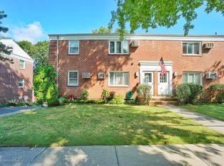 167 Arlo Rd, Staten Island, NY 10301