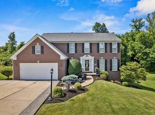 204 Blossom Ct, New Kensington, PA
