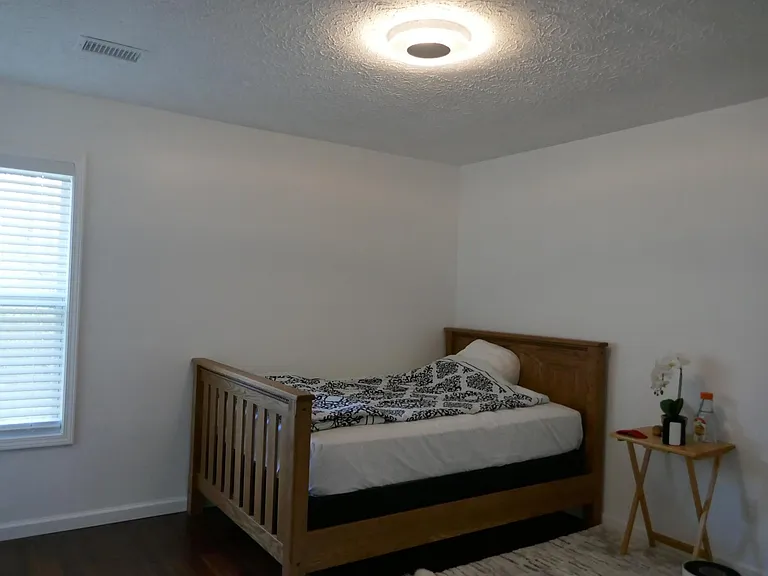 1243 Hanover Pl — Photo 10