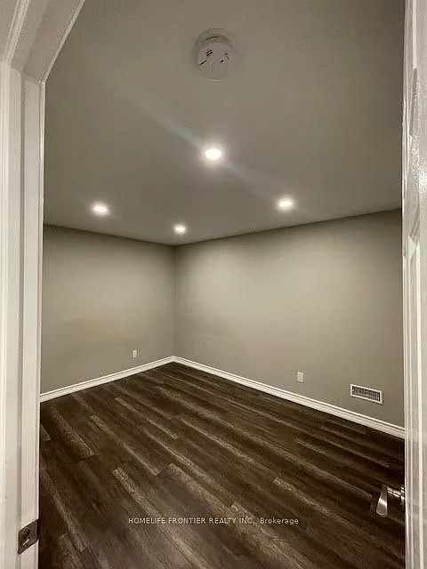 2 bed, $2,000 — Photo 3