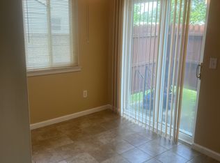 19102 E Forteen Mile Rd, Roseville, MI 48066