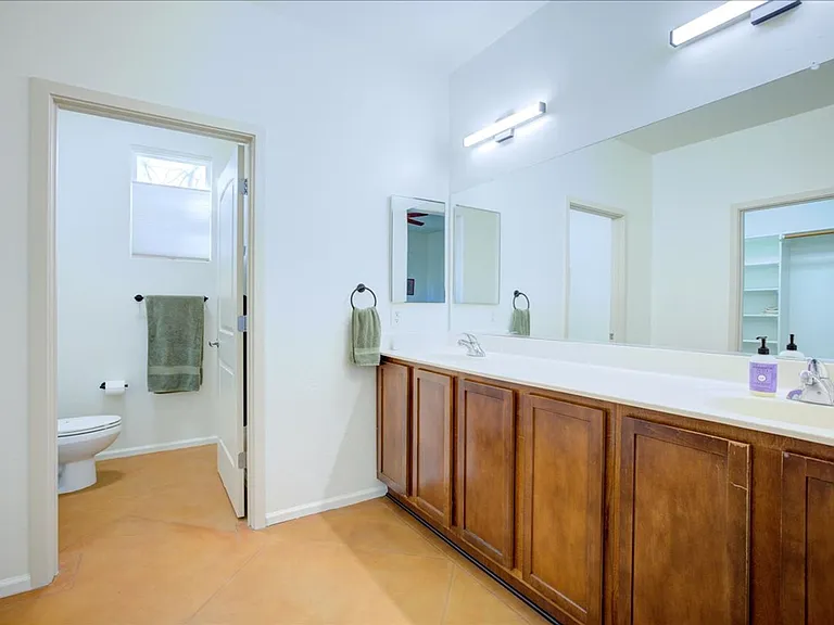 10570 E Maldonado Pl — Photo 24