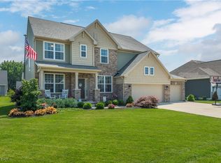36571 Amalfi Rd, North Ridgeville, OH 44039