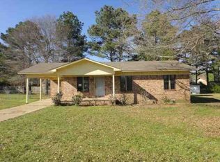 1810 Edgewood Cv, Beebe, AR 72012