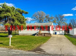 2110 S 24th St, Saginaw, MI 48601