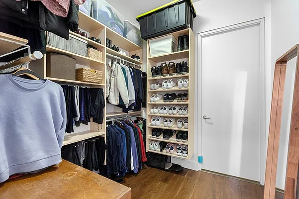 Sold by Nest Seekers International | media 15