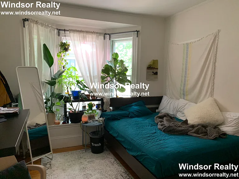76 Oxford St #1 — Photo 19
