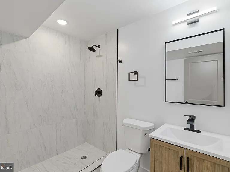 2505 N 11th St #1 — Photo 12