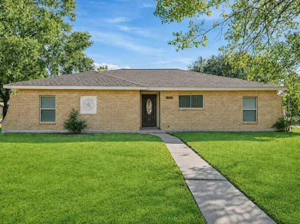 11503 High Star Dr, Houston, TX 77072