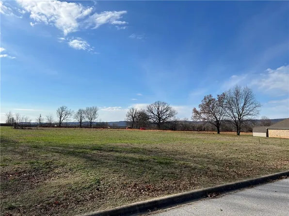 203 Casey Ln #63 & 64, Berryville, AR 72616