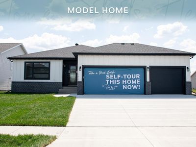 1490 66th Ave S, Fargo, ND, 58104