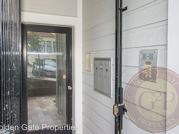 5th image of 812 Lyon St #C
