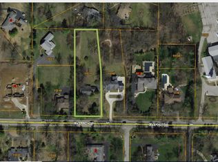 11311 Clayton Rd, Saint Louis, MO 63131