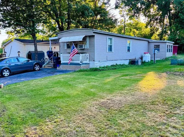 124 Shippensburg Mobile Est, Shippensburg, PA 17257