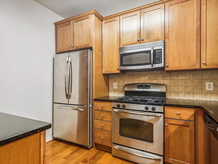 11800 Old Georgetown Rd #1424 — Photo 13