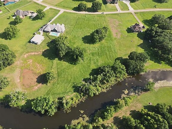 4th image of 1223 Mill Rd