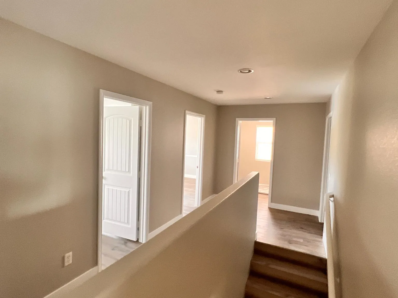4 bed, 2.5 bath, 2696 sqft, $3,400 — Photo 3