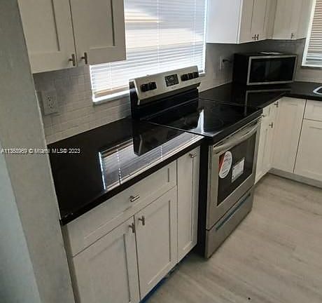 5th image of 401 SE 23rd Ave #A