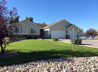 7160 Lakeshore Dr, Billings, MT 59106