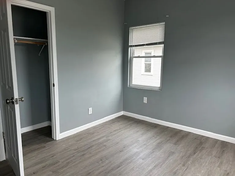 425 Huffman Ave — Photo 18