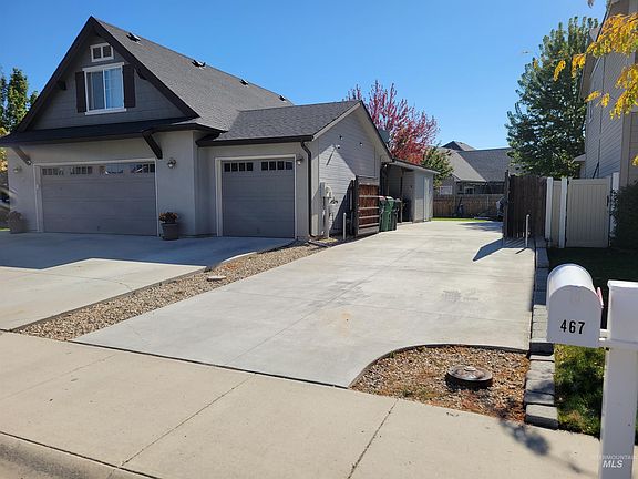 2nd image of 467 W Black Rock Dr