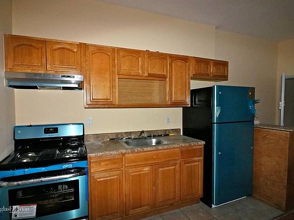 2nd image of 11003 Francis Lewis Blvd APT 3