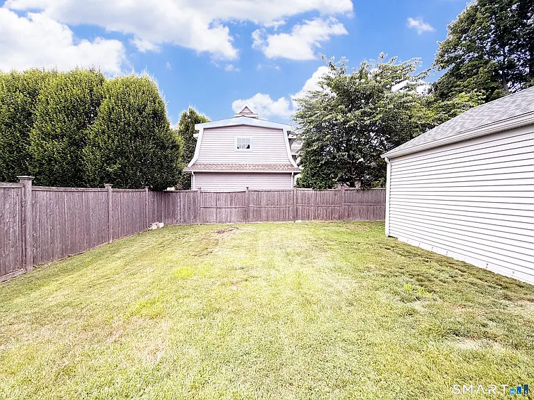 66 Veres St #1 — Photo 39