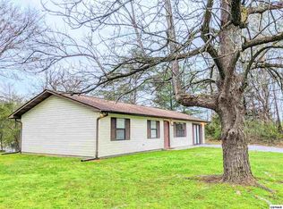 1326 Old Jayell Rd, Sevierville, TN 37862
