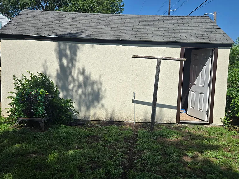 106 NE Bell Dr — Photo 15
